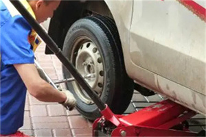 平坝附近拖车24小时服务热线电话